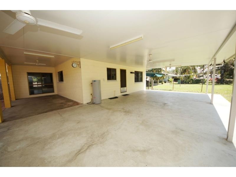 101 Seventh Avenue, Home Hill QLD 4806