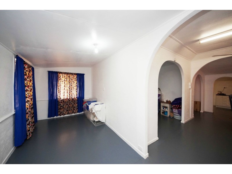 34 Eighth Avenue, Home Hill QLD 4806