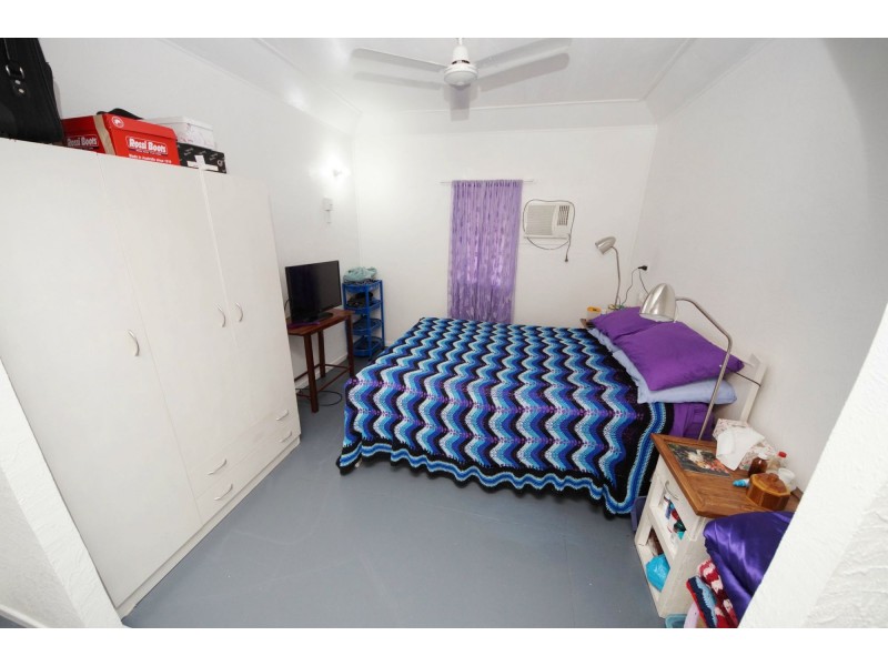 34 Eighth Avenue, Home Hill QLD 4806