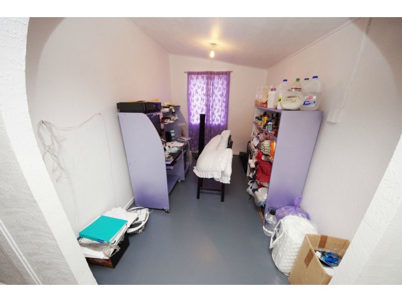 34 Eighth Avenue, Home Hill QLD 4806
