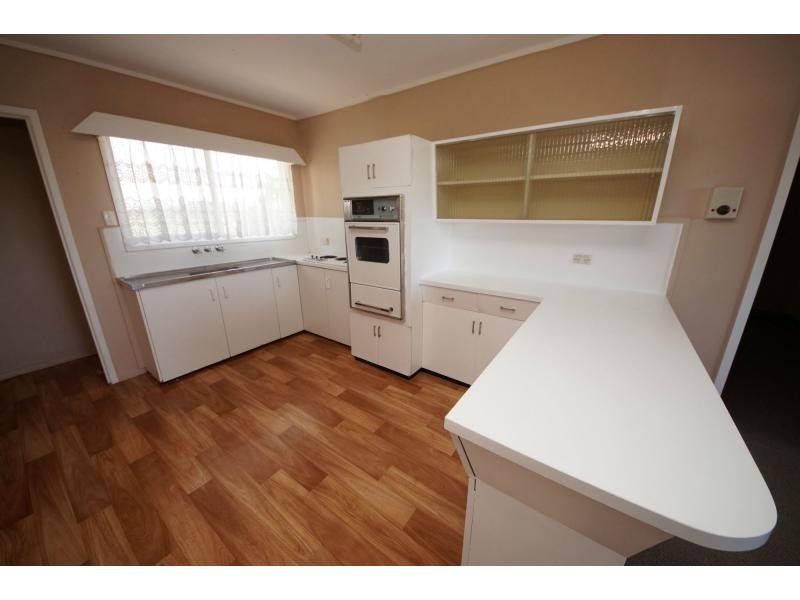 8 Tait Road, Ayr QLD 4807