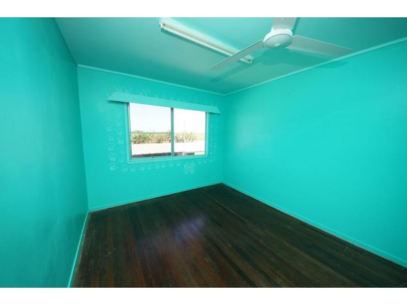 8 Tait Road, Ayr QLD 4807