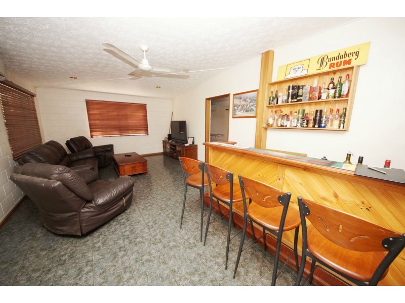 3 Fourth Avenue, Home Hill QLD 4806