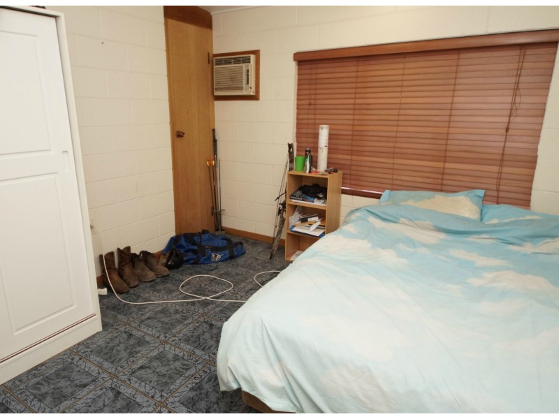 3 Fourth Avenue, Home Hill QLD 4806