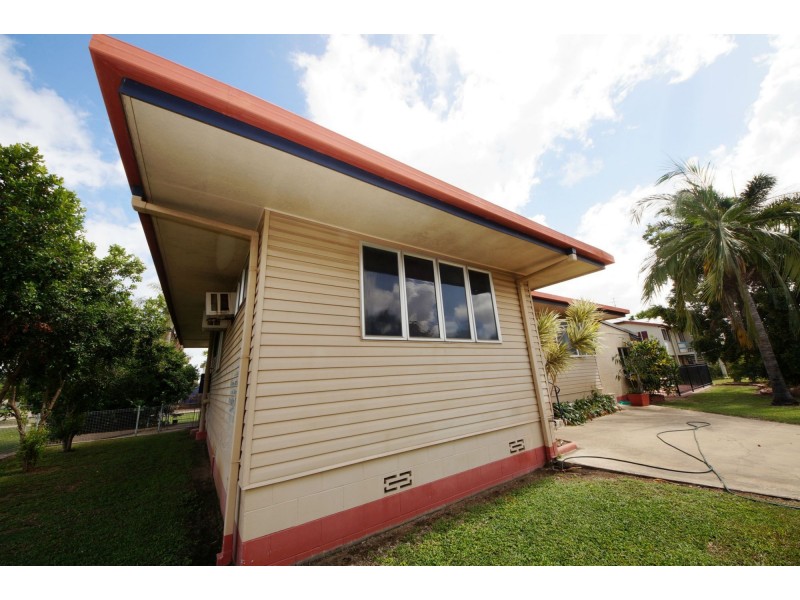 3 Fourth Avenue, Home Hill QLD 4806