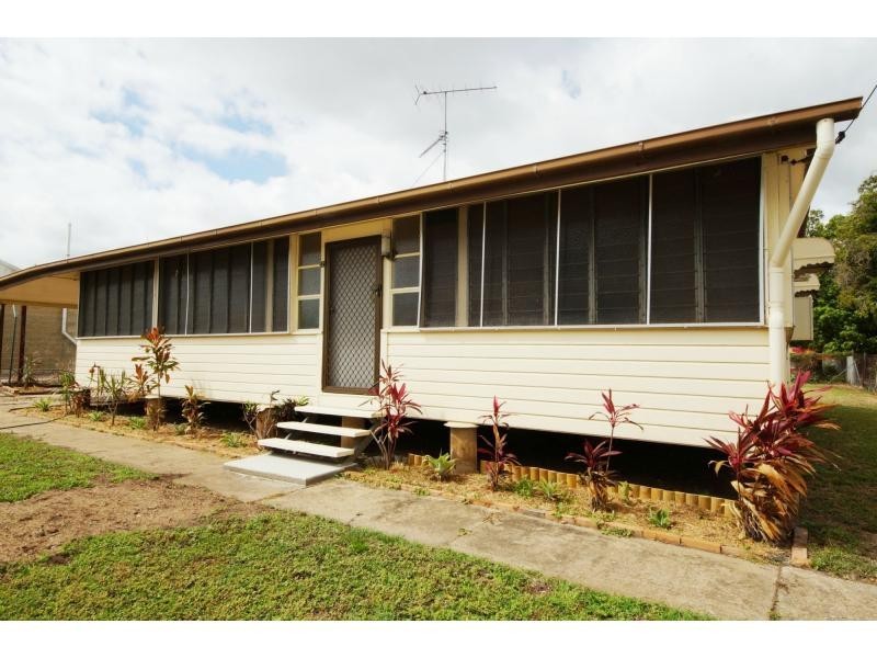127 Mackenzie Street, Ayr QLD 4807