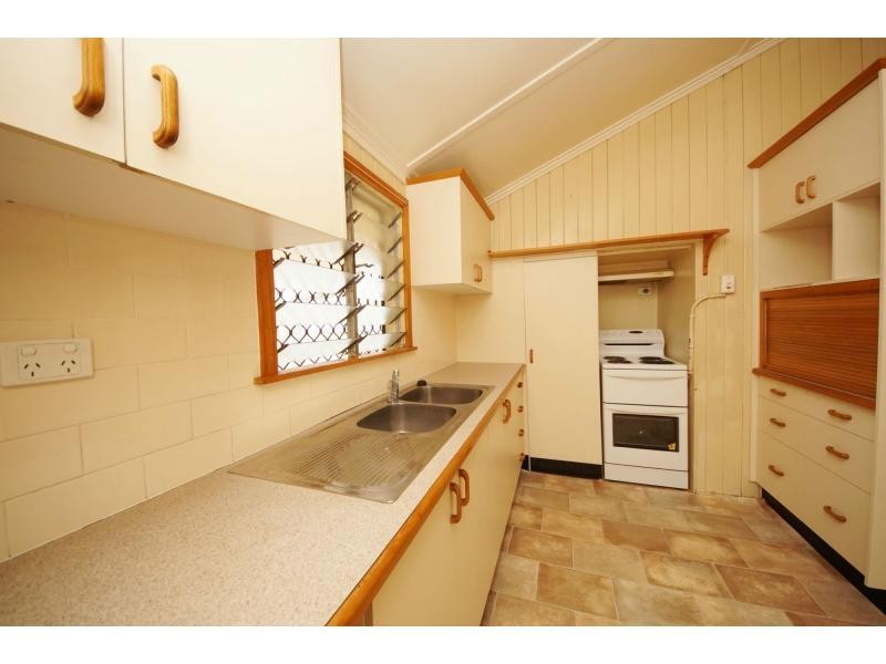 127 Mackenzie Street, Ayr QLD 4807