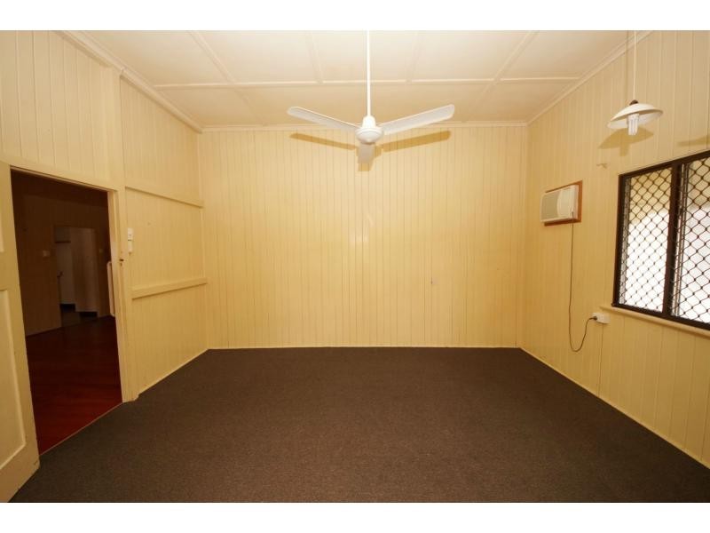 127 Mackenzie Street, Ayr QLD 4807
