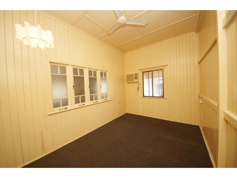 127 Mackenzie Street, Ayr QLD 4807