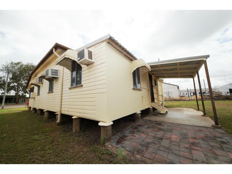 127 Mackenzie Street, Ayr QLD 4807