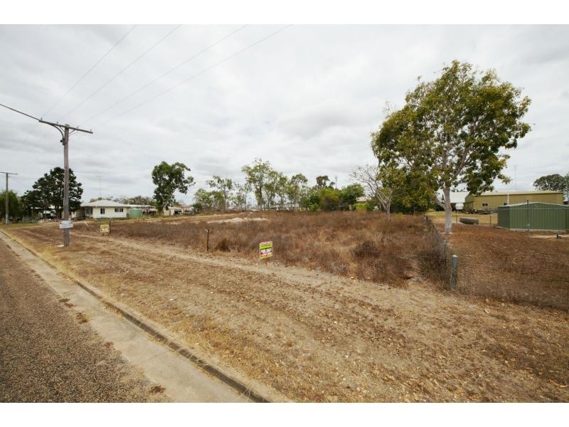 4 John Rae Street, Via AYR, Millaroo QLD 4807