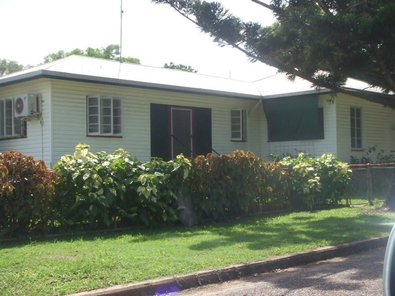 24 Nelson Street, Clare QLD 4807