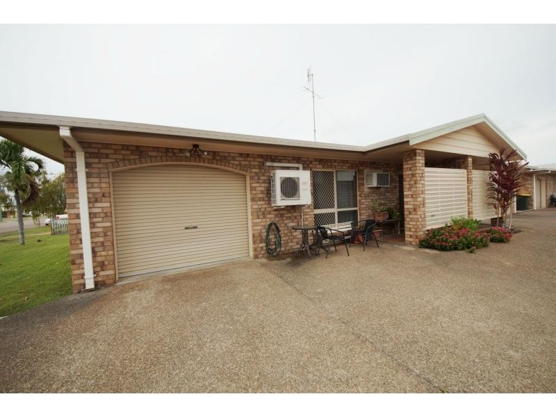 1/49 Graham Street, Ayr QLD 4807