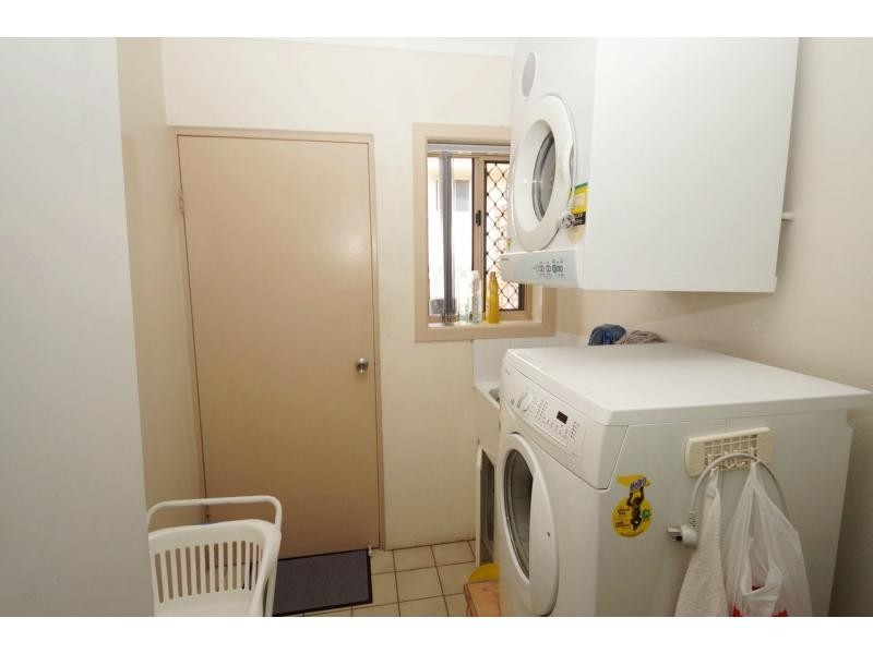 1/49 Graham Street, Ayr QLD 4807