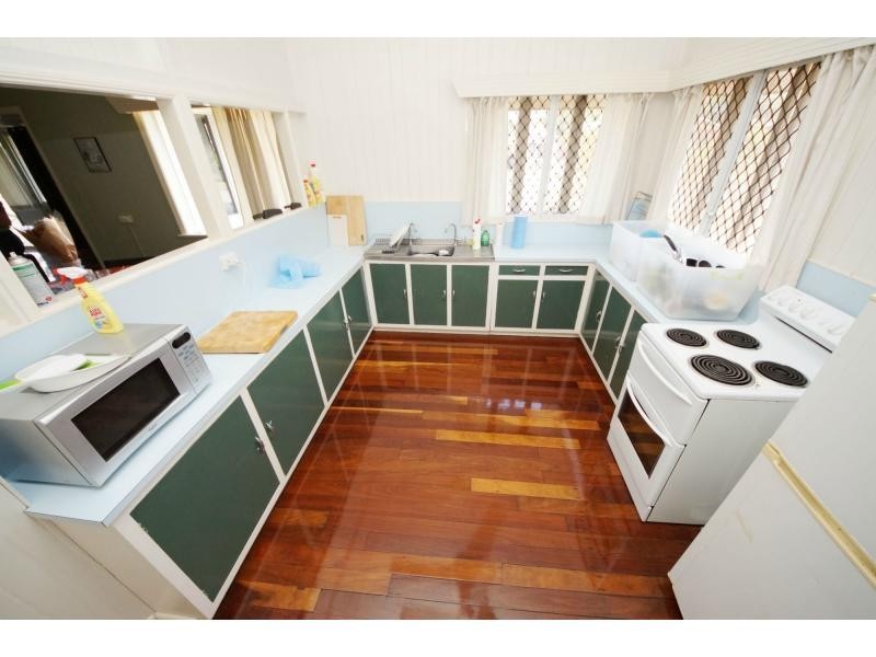 82 Gibson Street, Ayr QLD 4807