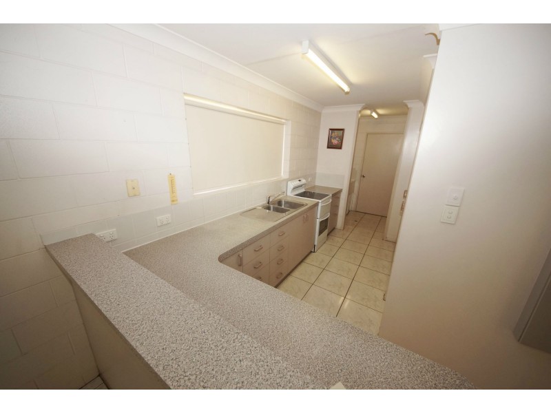 1/135 Graham Street, Ayr QLD 4807