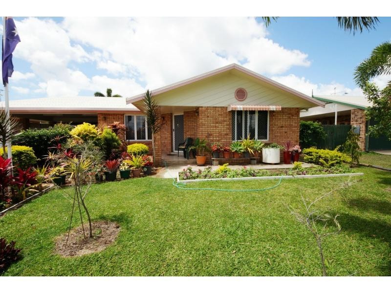 3 Gainsborough Drive, Ayr QLD 4807