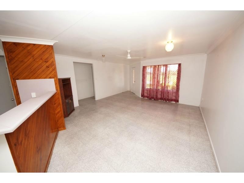 3 Gainsborough Drive, Ayr QLD 4807