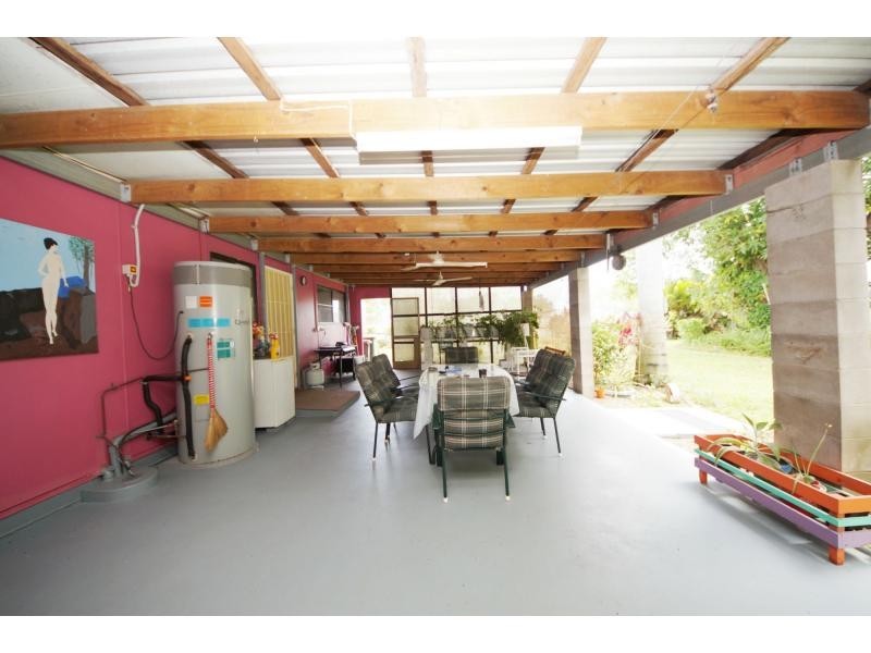 11-13 Townsville Road, Brandon QLD 4808