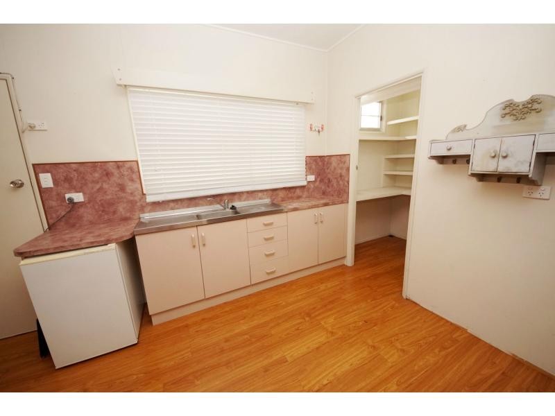 125 Ninth Avenue, Home Hill QLD 4806