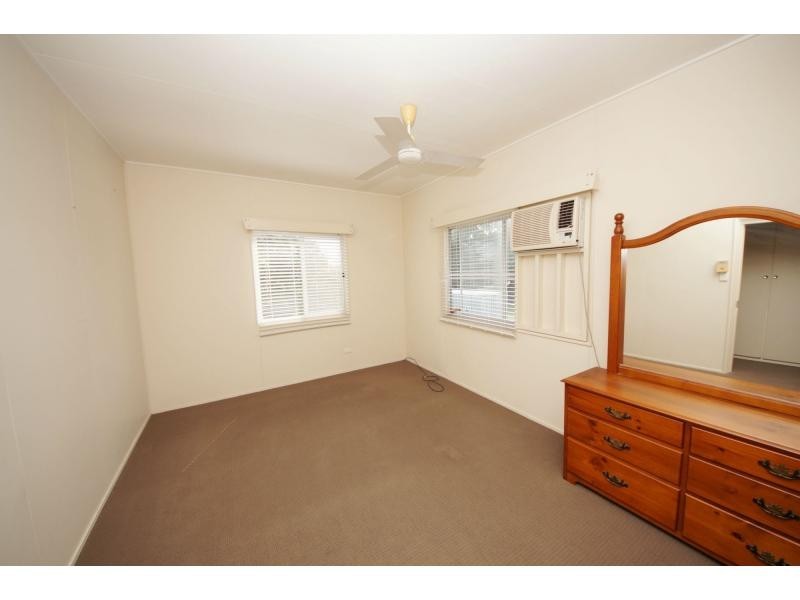 125 Ninth Avenue, Home Hill QLD 4806