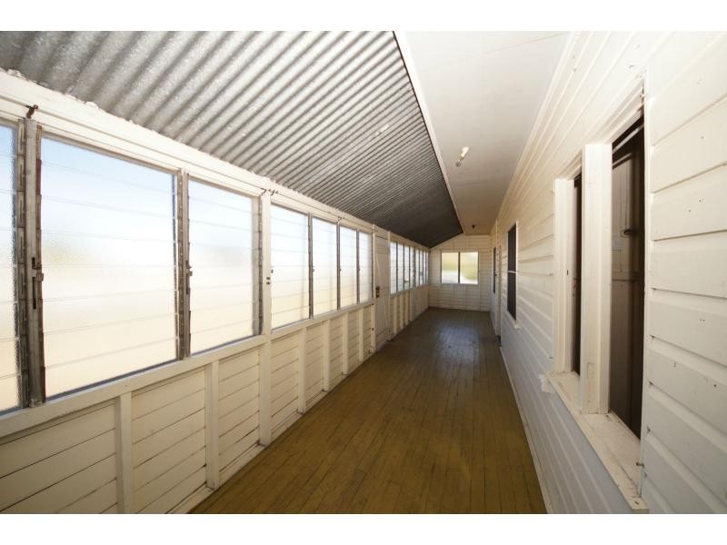 92 Railway Street, Ayr QLD 4807