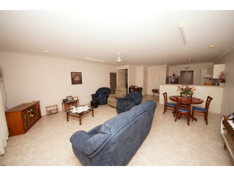 1/58 Twelfth Street, Home Hill QLD 4806