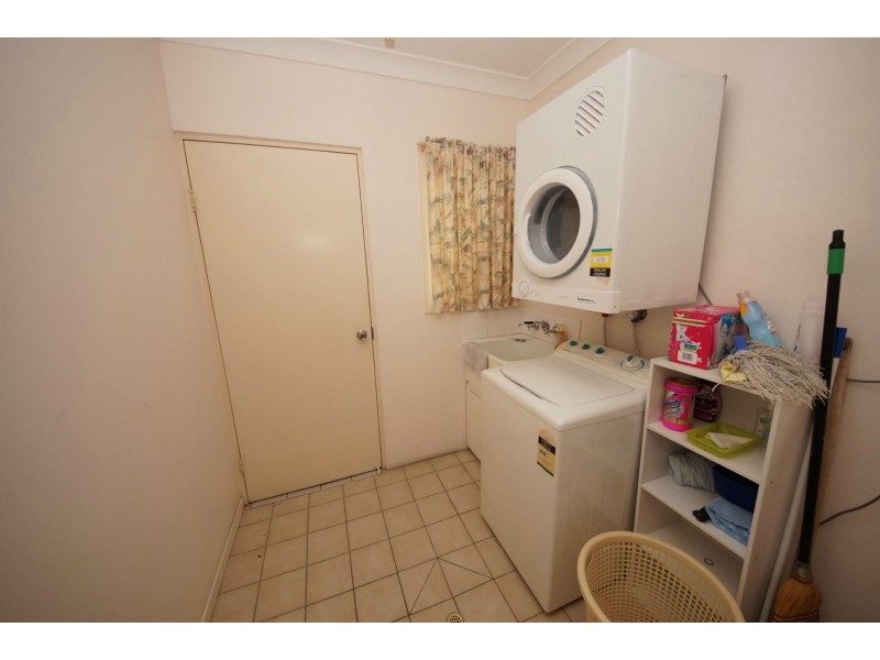 1/58 Twelfth Street, Home Hill QLD 4806