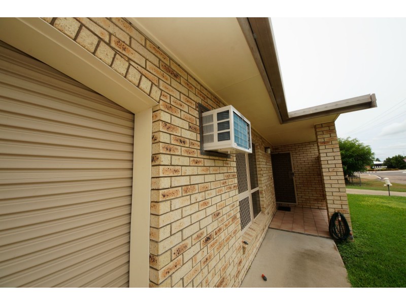 1/58 Twelfth Street, Home Hill QLD 4806