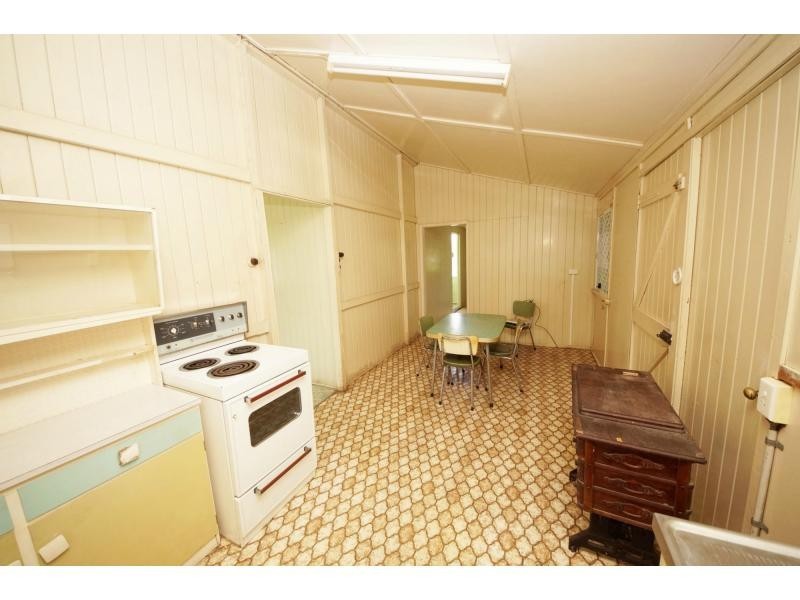 130 Munro Street, Ayr QLD 4807