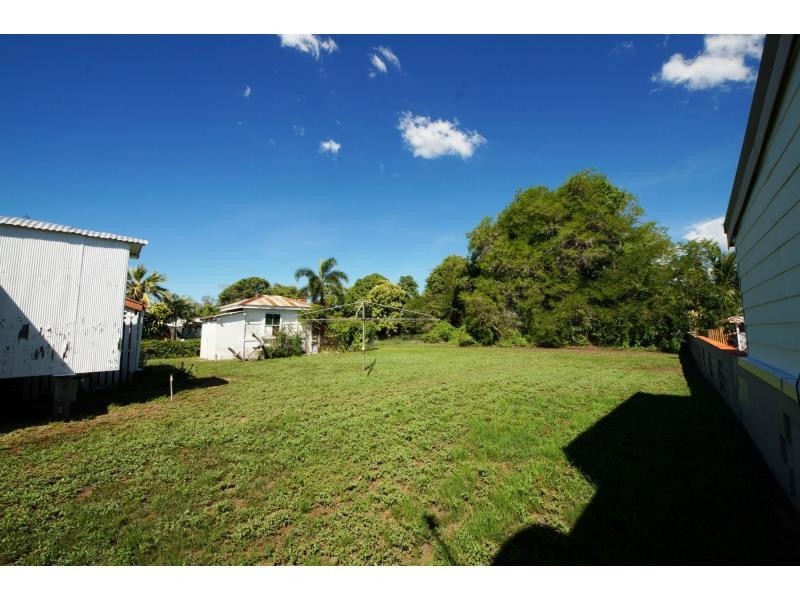 130 Munro Street, Ayr QLD 4807