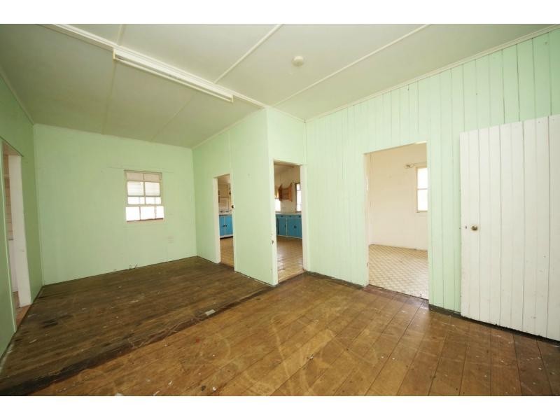 13 Rossiter Street, Ayr QLD 4807