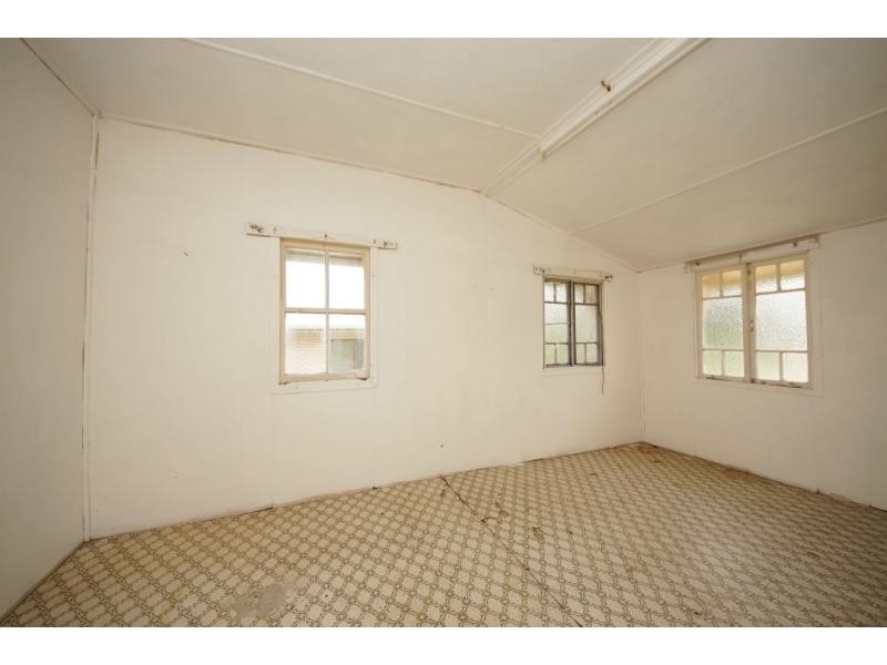 13 Rossiter Street, Ayr QLD 4807