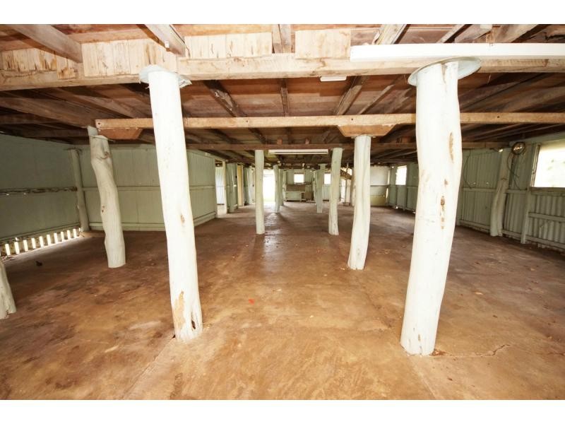 13 Rossiter Street, Ayr QLD 4807