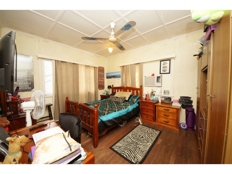 4 Third A Street, Home Hill QLD 4806