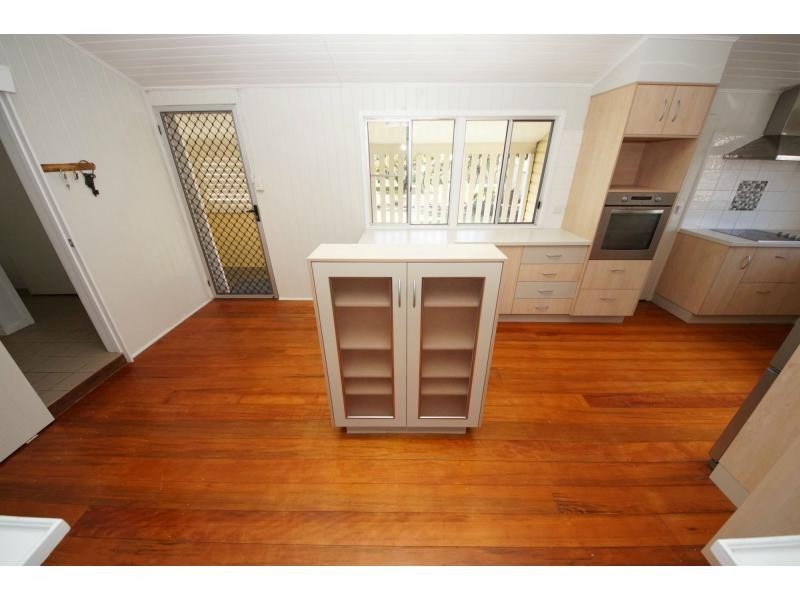 42 Twelfth Street, Home Hill QLD 4806