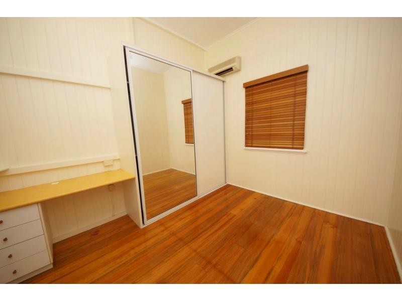 42 Twelfth Street, Home Hill QLD 4806