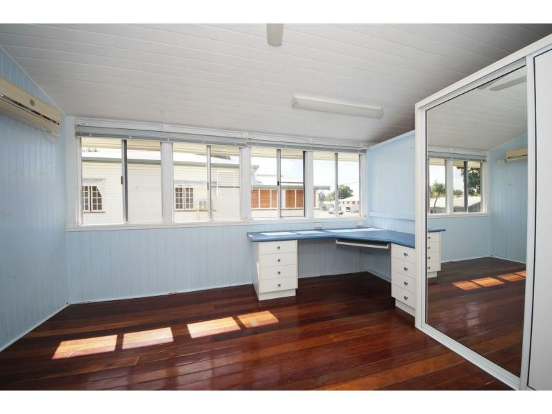 42 Twelfth Street, Home Hill QLD 4806