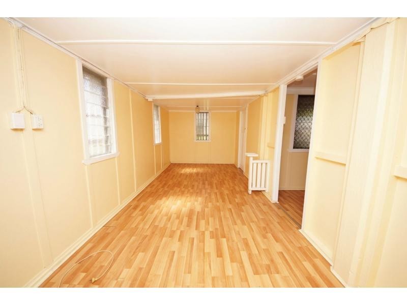 42 Twelfth Street, Home Hill QLD 4806