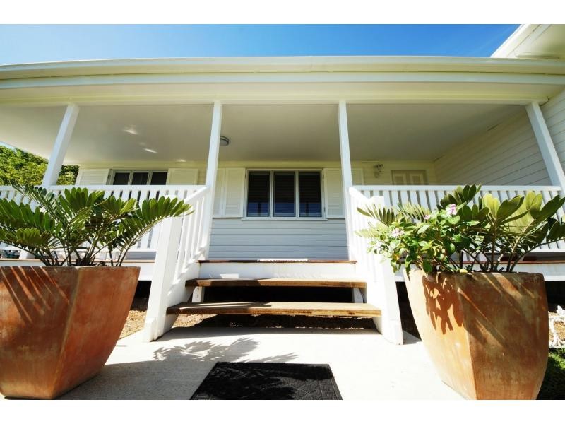 143 Ninth Avenue, Home Hill QLD 4806