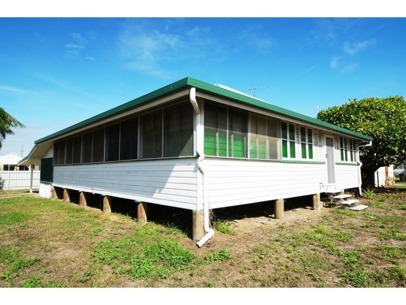 122 Munro Street, Ayr QLD 4807