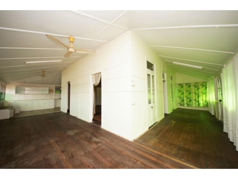 122 Munro Street, Ayr QLD 4807