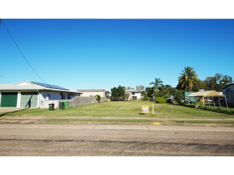136 Fourteenth Avenue, Home Hill QLD 4806