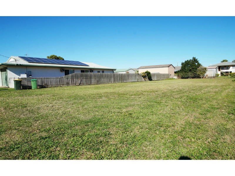 136 Fourteenth Avenue, Home Hill QLD 4806