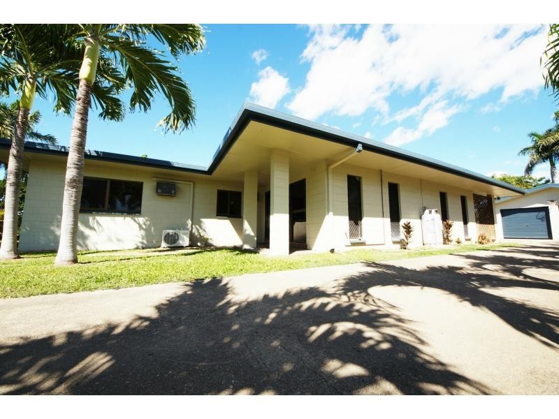 96 Thirteenth Avenue, Home Hill QLD 4806