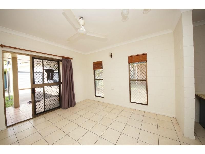 96 Thirteenth Avenue, Home Hill QLD 4806