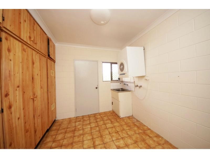 96 Thirteenth Avenue, Home Hill QLD 4806