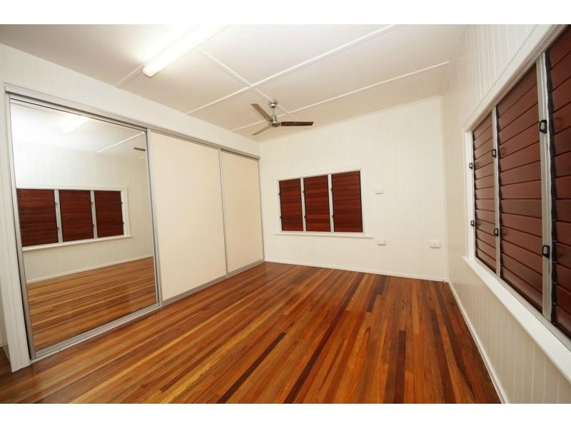 76 Old Home Hill Road, Ayr QLD 4807
