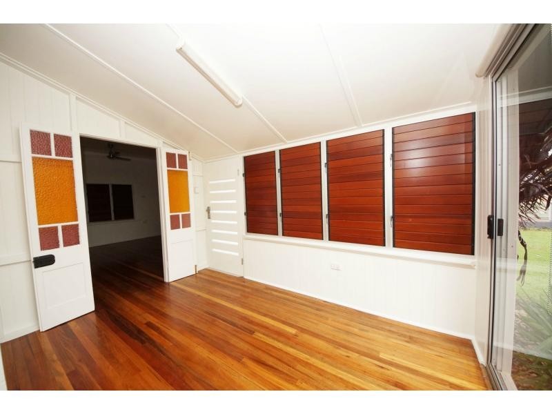 76 Old Home Hill Road, Ayr QLD 4807