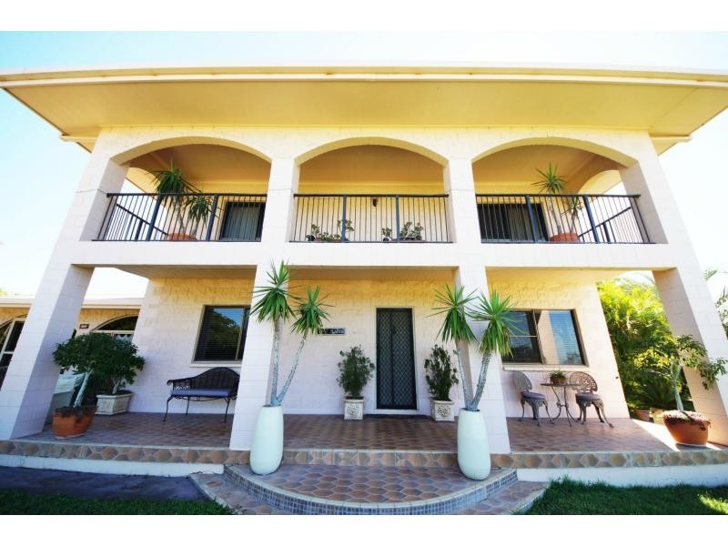 132 Mt Kelly Drive, Ayr QLD 4807